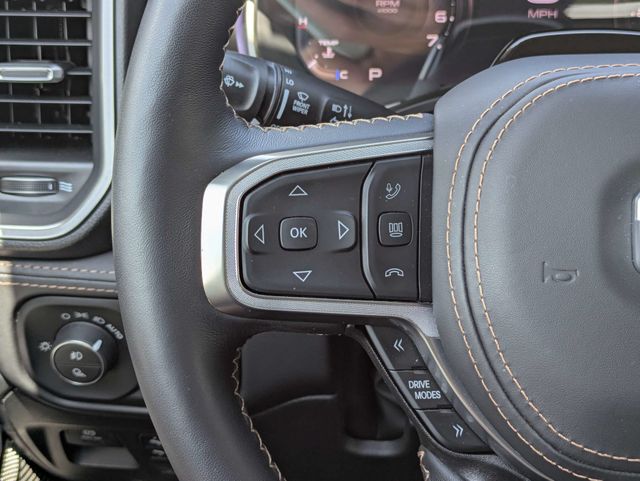 2026 Ram 1500 Tungsten Crew Cab 4x4 5'7" Box