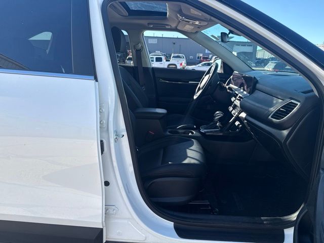 2024 Snow White Pearl Kia Seltos EX AWD SUV
