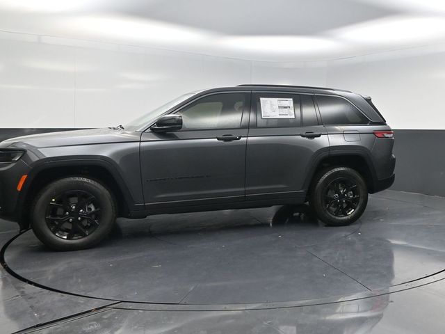 2026 Jeep Grand Cherokee Altitude - 4