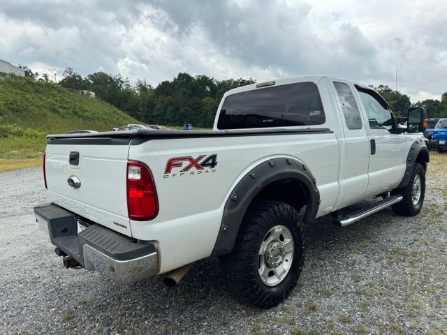 Used 2016 White Ford XLT image 8