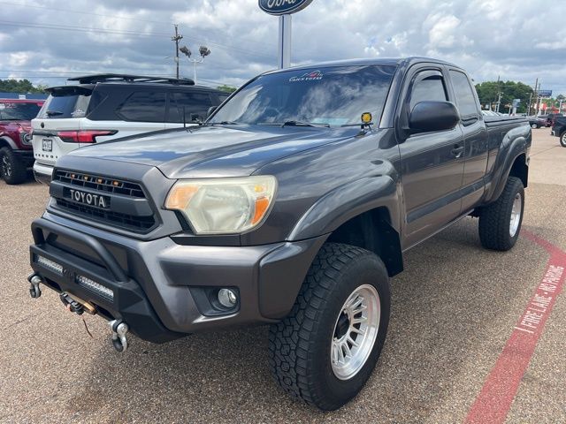 Magnetic Gray Metallic 2015 Toyota Tacoma Access Cab i4 PreRunner Pickup Truck 4X2 4-Speed Automatic