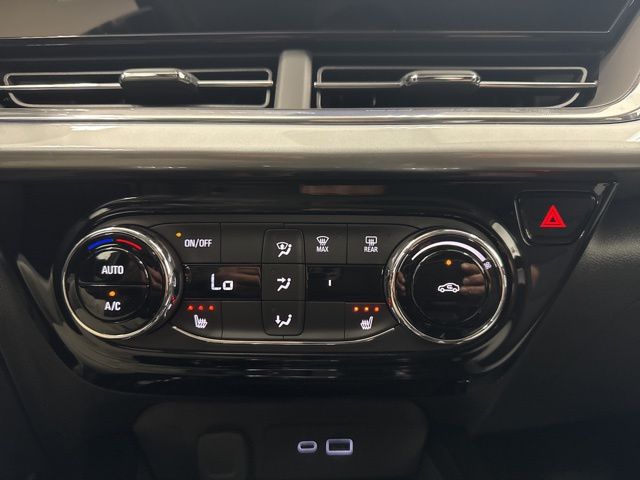 new 2026 Chevrolet Trax car, priced at $23,885