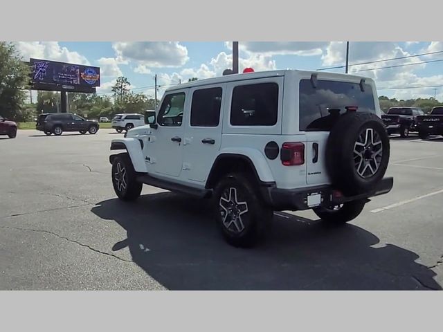 2025 Jeep Wrangler 4-Door Sahara 4x4