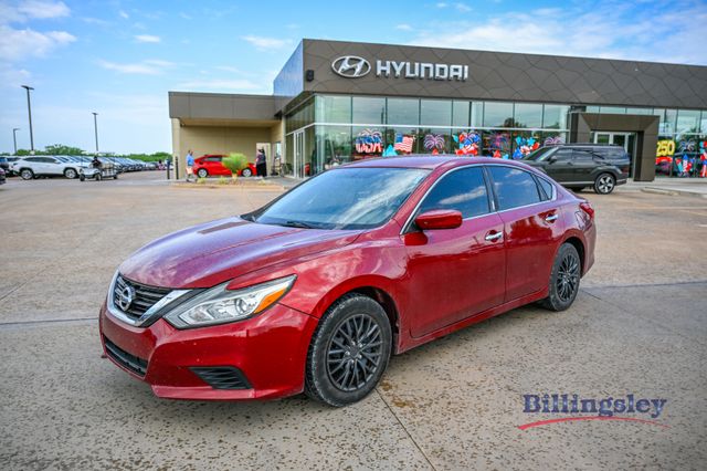 Red (Scarlet Ember) 2018 Nissan Altima Sedan Front-Wheel Drive Continuously Variable Transmission