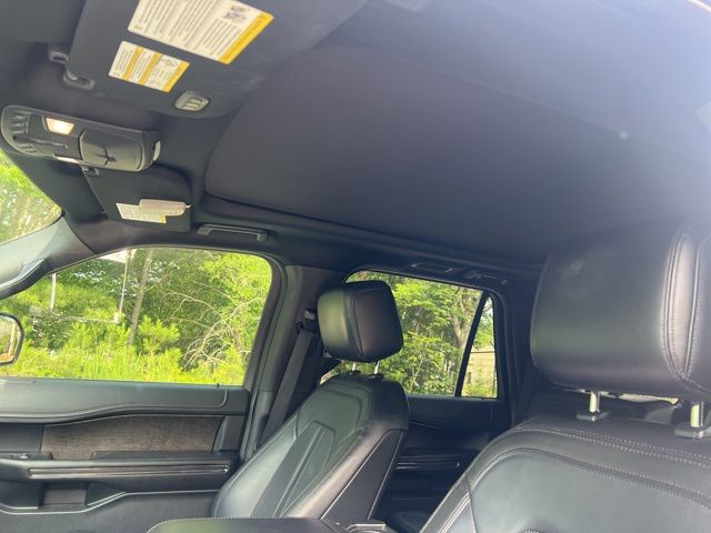 2019 Ford Expedition Limited photo