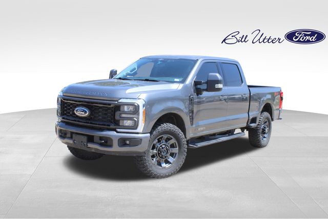 Carbonized Gray Metallic 2023 Ford F-250 Super Duty Pickup Truck Four-Wheel Drive Automatic