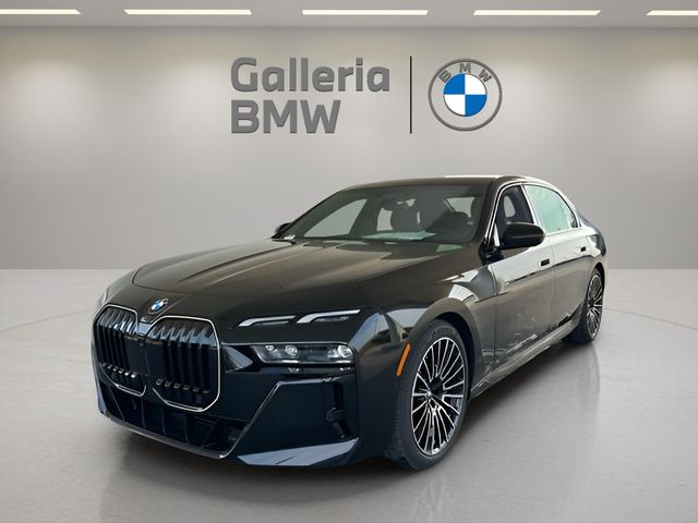 2026 BMW 7 Series 740i's photo