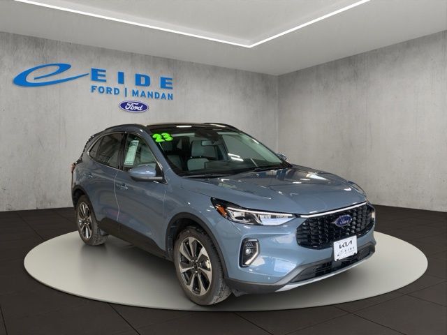 2023 Ford Escape Platinum AWD