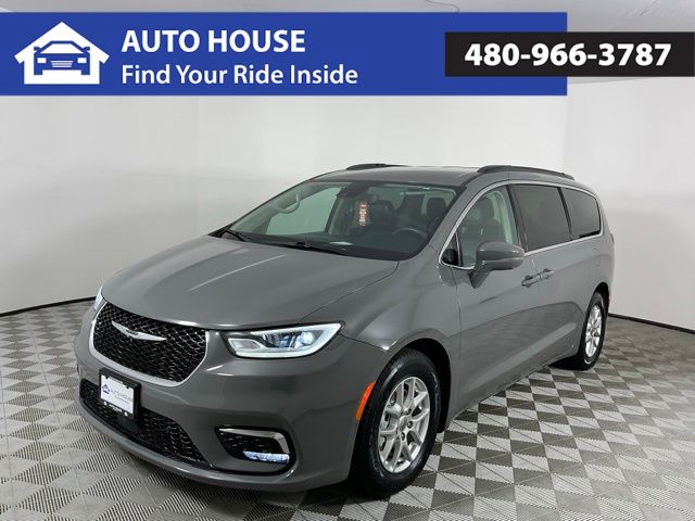 222112020 Chrysler Pacifica Touring L