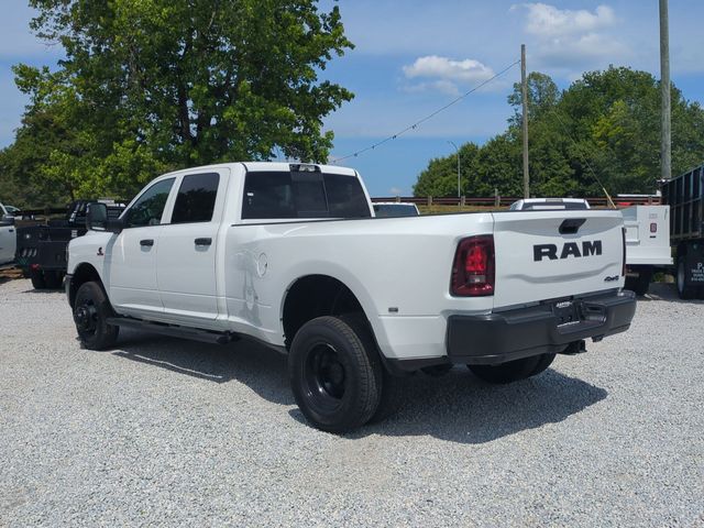 New 2026 Bright White Clear-Coat Exterior Paint RAM Tradesman image 3