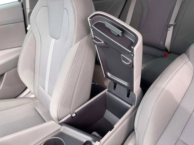 New 2026 Gray Hyundai SE image 18