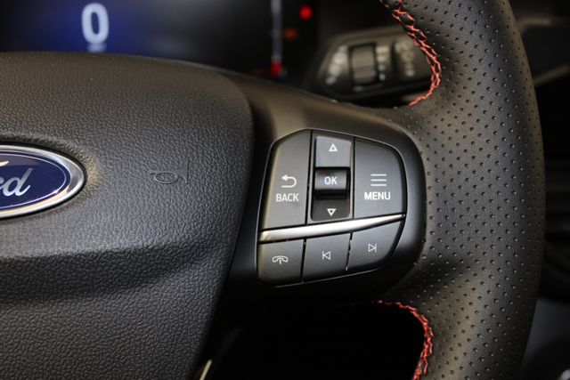 2025 Ford Escape ST-Line photo 6