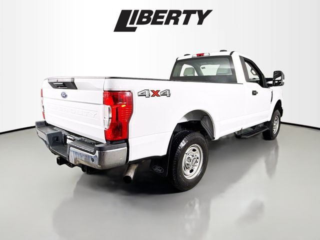 2022 Ford F-350SD XL photo