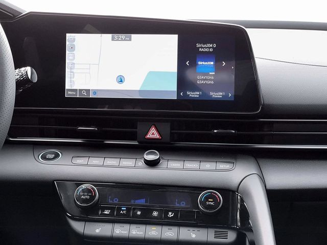 New 2026 White Hyundai Base image 19