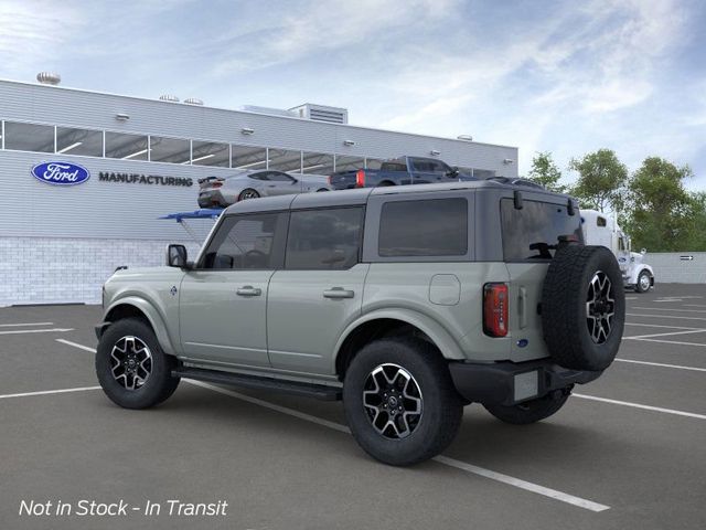 2024 Ford Bronco Outer Banks 5