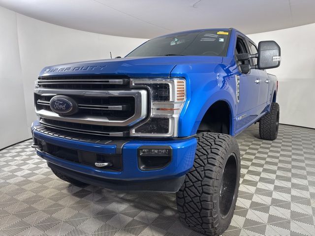 2020 Blue Ford F-250SD Platinum 4X4 Truck