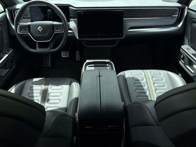 Used 2024  Rivian Adventure image 18