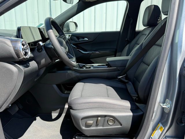 new 2026 Chevrolet Equinox car, priced at $34,490