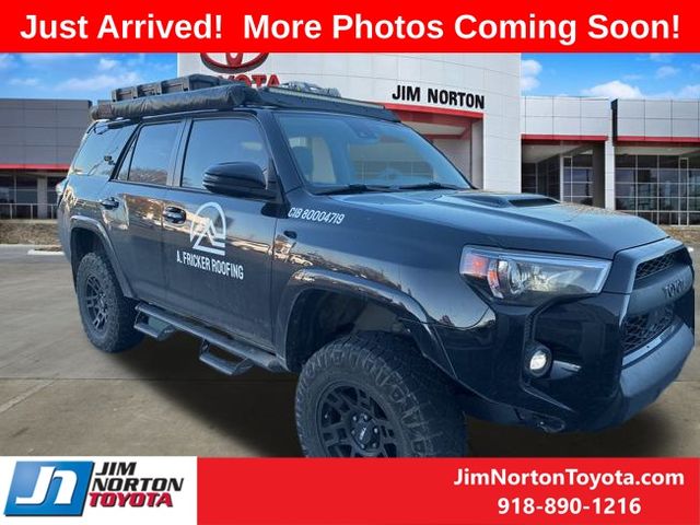 2021 Toyota 4Runner TRD Off-Road Premium's photo