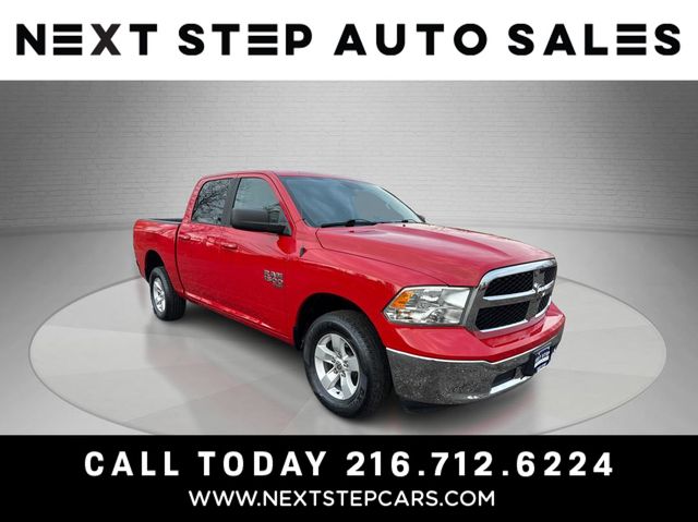 Flame Red Clearcoat 2021 RAM 1500 Classic SLT Crew Cab 4WD Pickup Truck Four-Wheel Drive 8-Speed Automatic