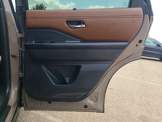 Used 2023 Nissan Pathfinder SUV