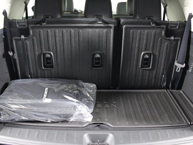 2026 Nissan Pathfinder Platinum - Photo 20