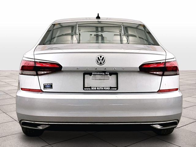 2021 Volkswagen Passat 2.0T S - 3
