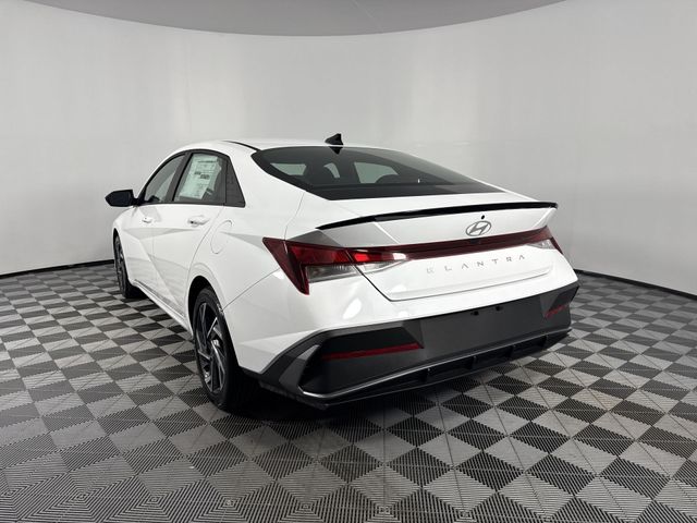 New 2025 Hyundai Elantra For Sale in Indianapolis, IN