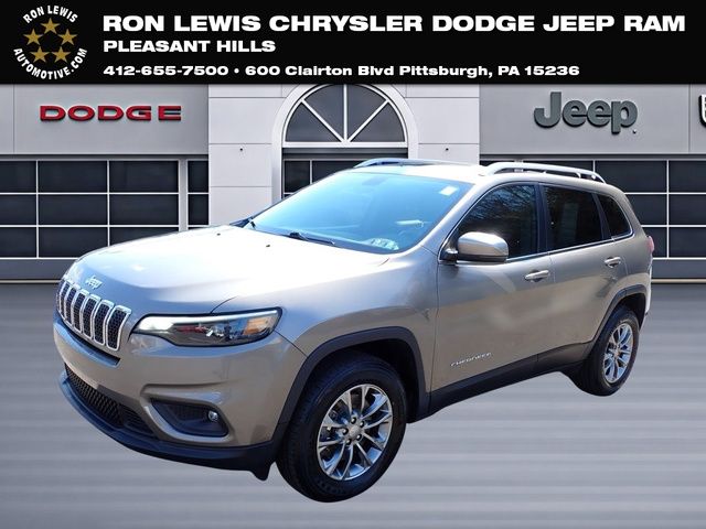 Light Brownstone Pearlcoat 2019 Jeep Cherokee Latitude Plus 4WD SUV / Crossover Four-Wheel Drive 9-Speed Automatic