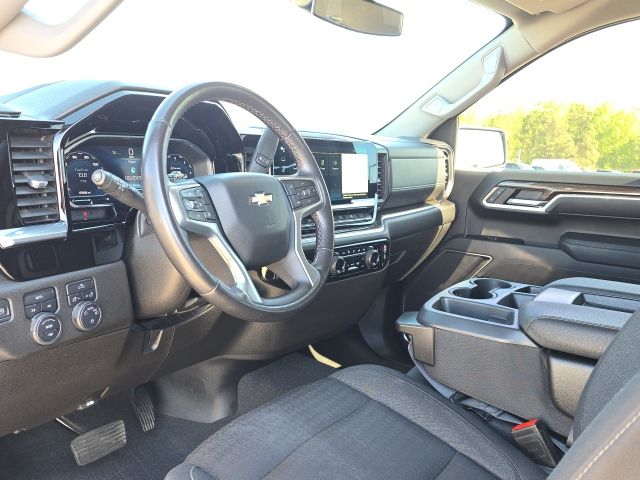 2023 Chevrolet Silverado 1500 LT:45138A