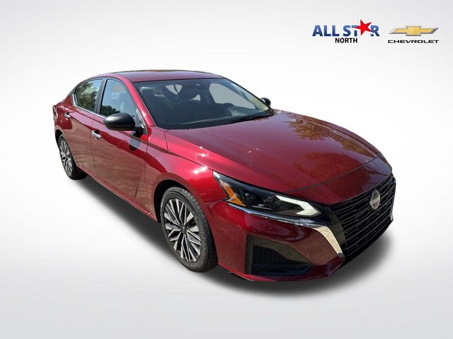 Red (Scarlet Ember) 2025 Nissan Altima Sedan Front-Wheel Drive Continuously Variable Transmission