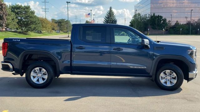 2022 GMC Sierra 1500 Pro 9