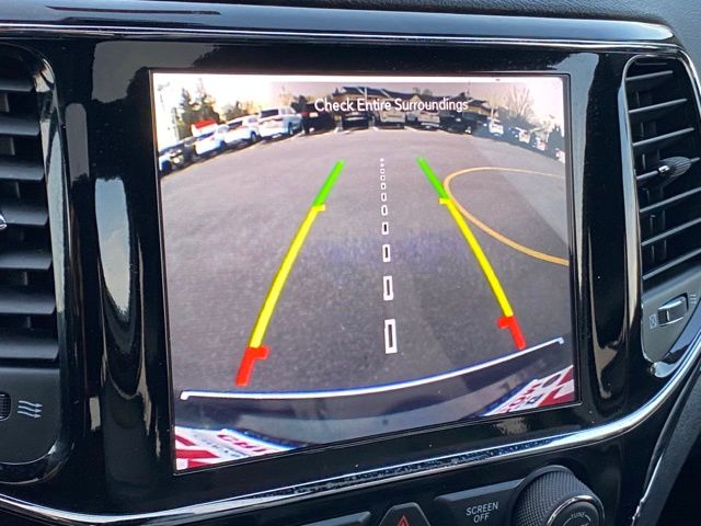 used 2021 Jeep Grand Cherokee car, priced at $21,392