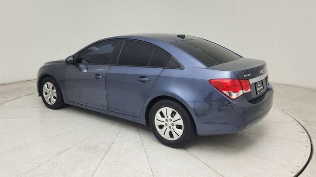 2014 Chevrolet Cruze LS - 2