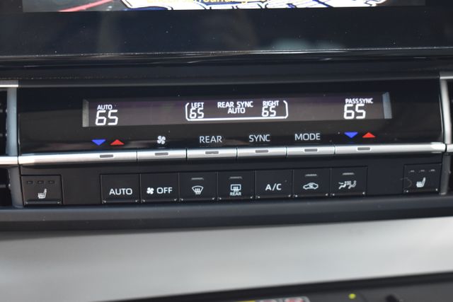 Used 2025 Toyota Sienna Van