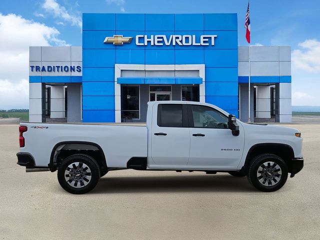 2026 Chevrolet Silverado 2500HD Custom - 9