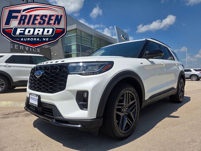 White Metallic 2025 Ford Explorer SUV / Crossover All-Wheel Drive Automatic