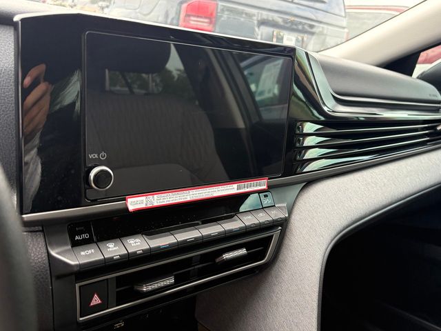 2026 Toyota Camry LE - Photo 21