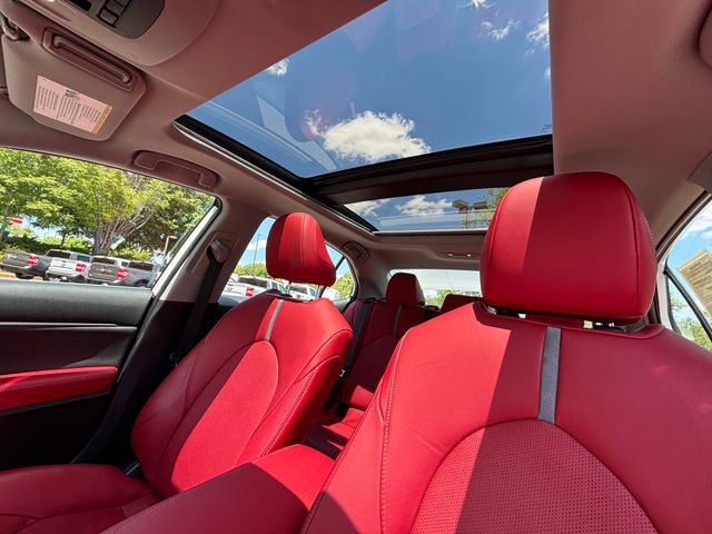 2020 Toyota Camry XSE photo