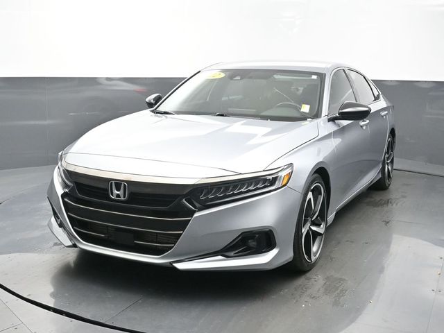Silver 2022 Honda Accord Sedan Front-Wheel Drive Continuously Variable Transmission