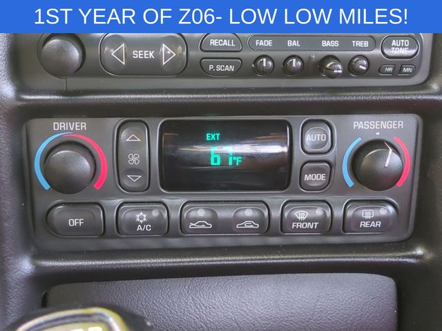 Used 2001 Red Chevrolet Z06 image 22