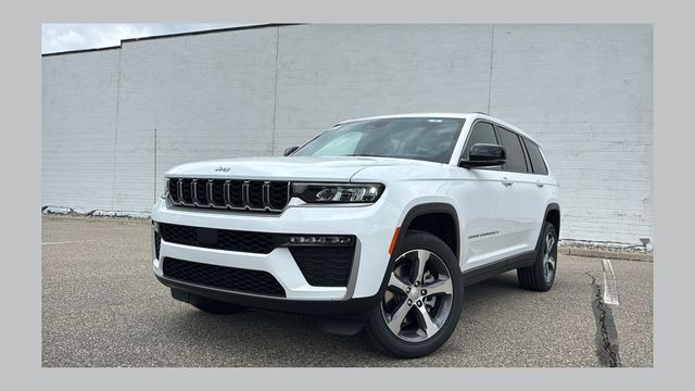 Bright White Clearcoat 2026 Jeep Grand Cherokee L SUV / Crossover Four-Wheel Drive 8-Speed Automatic