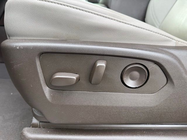 used 2023 Chevrolet Suburban car, priced at $54,888