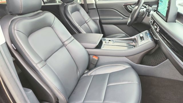 2025 Lincoln Aviator