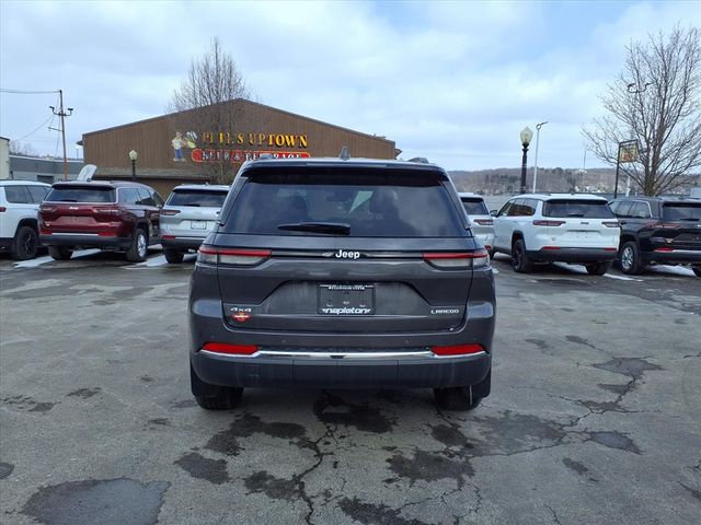 New 2025 Gray Jeep Laredo image 6