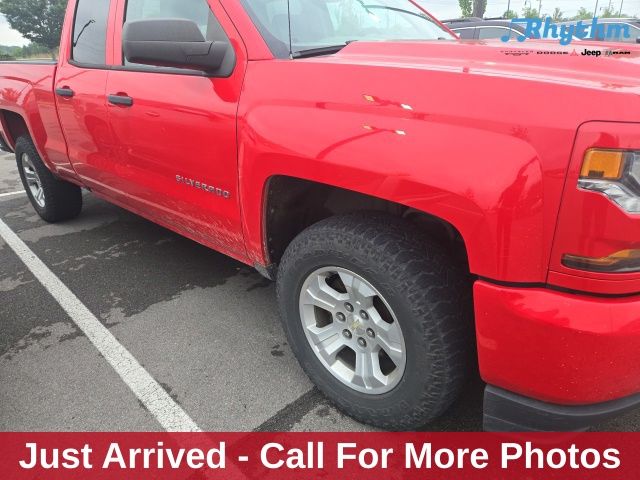 Red Hot 2017 Chevrolet Silverado 1500 Pickup Truck Four-Wheel Drive 6-Speed Automatic Overdrive