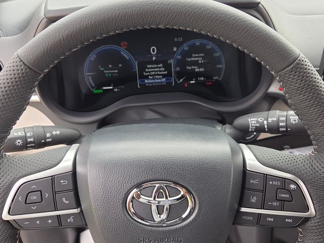 New 2026 Toyota Sienna Van