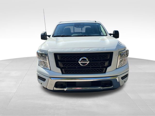 2021 Nissan Titan SV 3