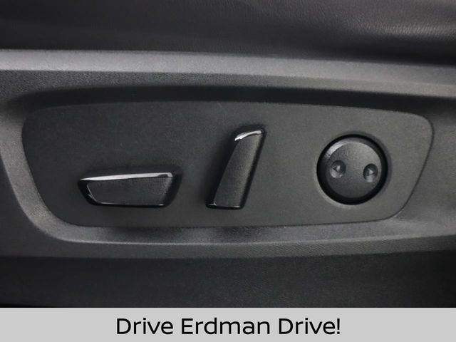 Used 2023 Nissan Pathfinder SUV