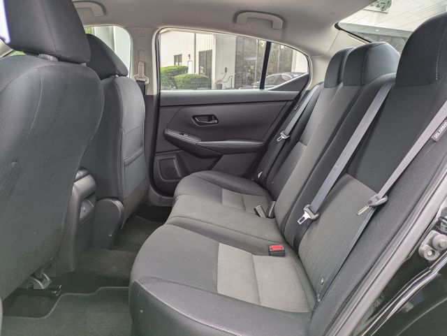 2024 Nissan Sentra SV Xtronic CVT